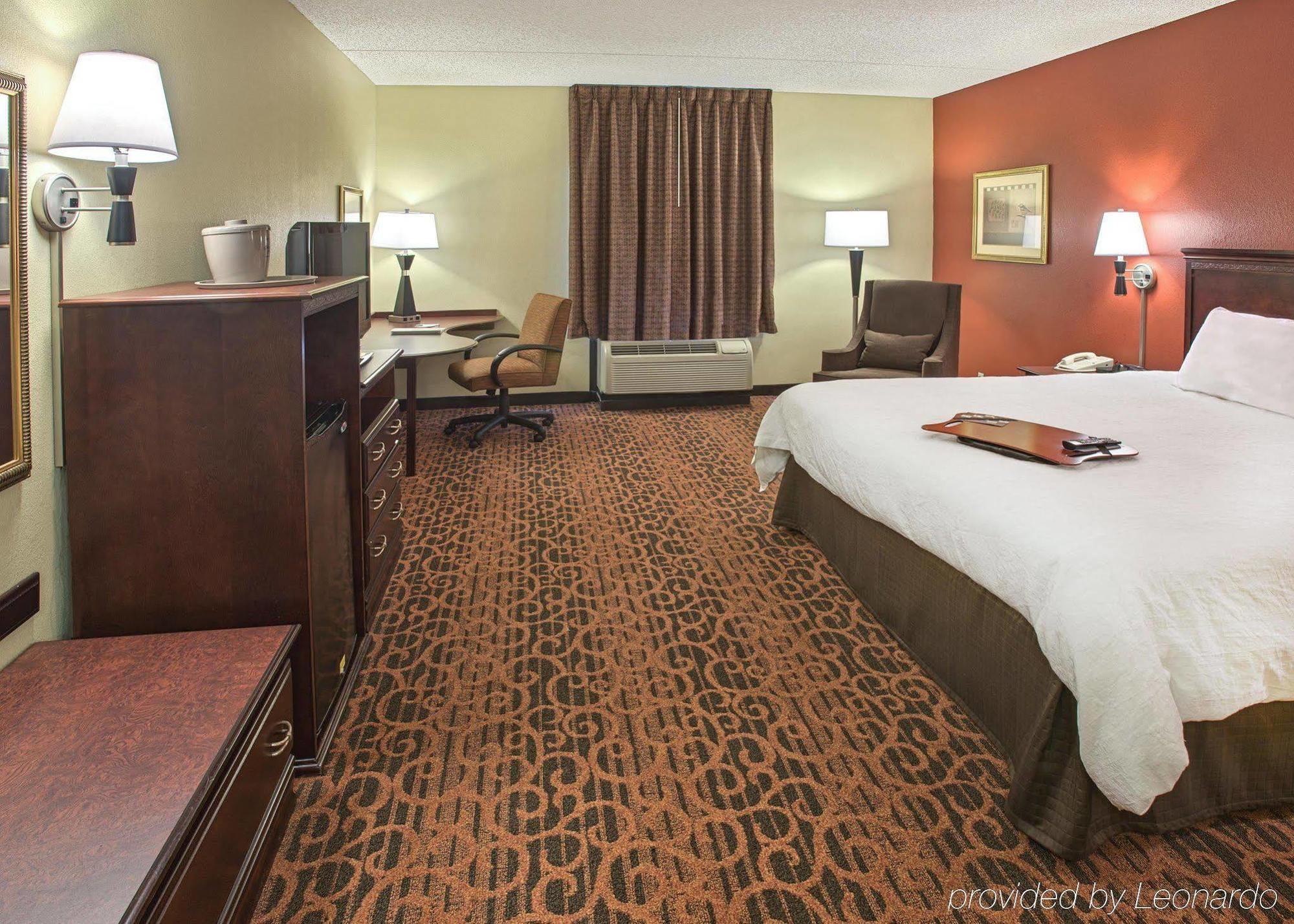 Hampton Inn Troy Esterno foto