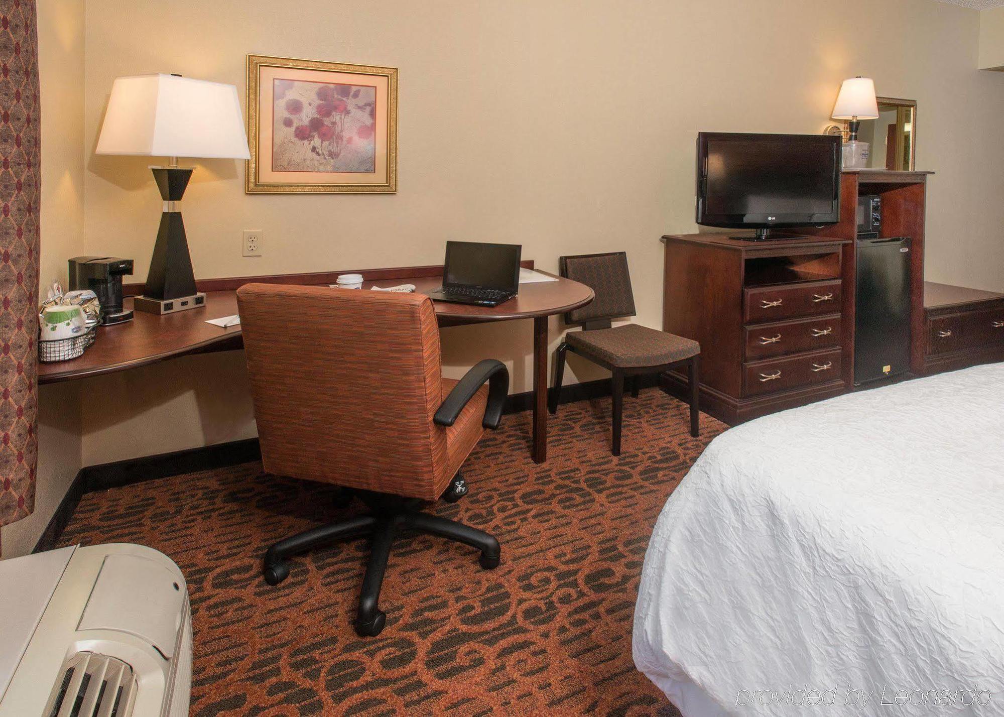 Hampton Inn Troy Esterno foto